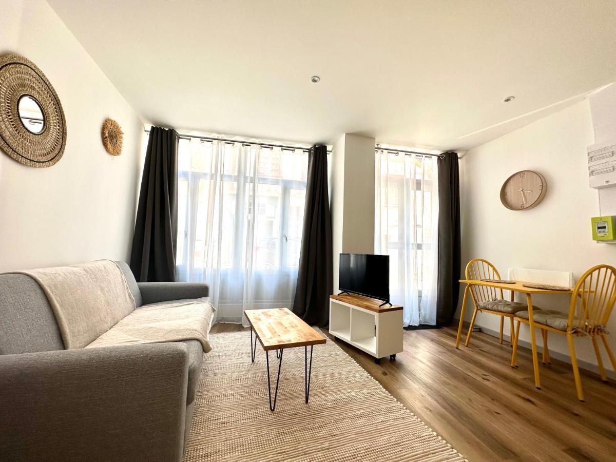 Bel Appartement En Plein Centre Ville リモージュ エクステリア 写真